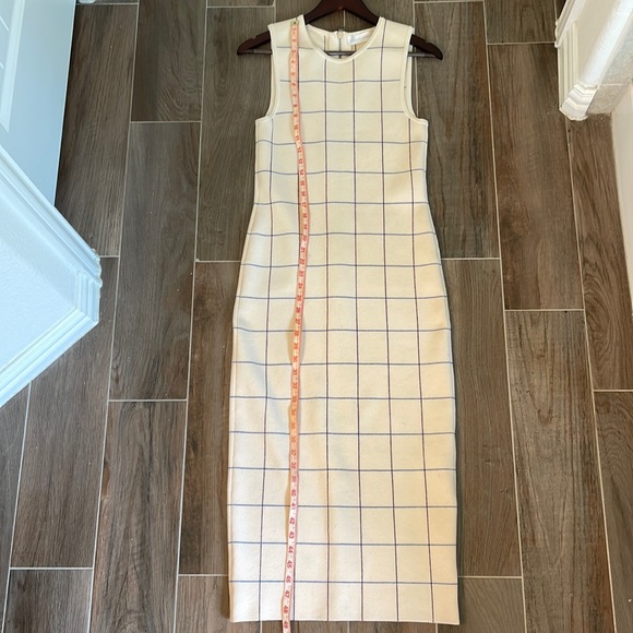 😍Victoria Beckham Signature Intarsia Check Crewneck Sheath Dress 2 (size 6) - Picture 11 of 12